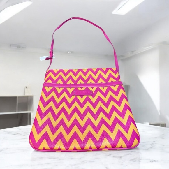 Vers Bradley Handbags - Vera Bradley handbag with strap